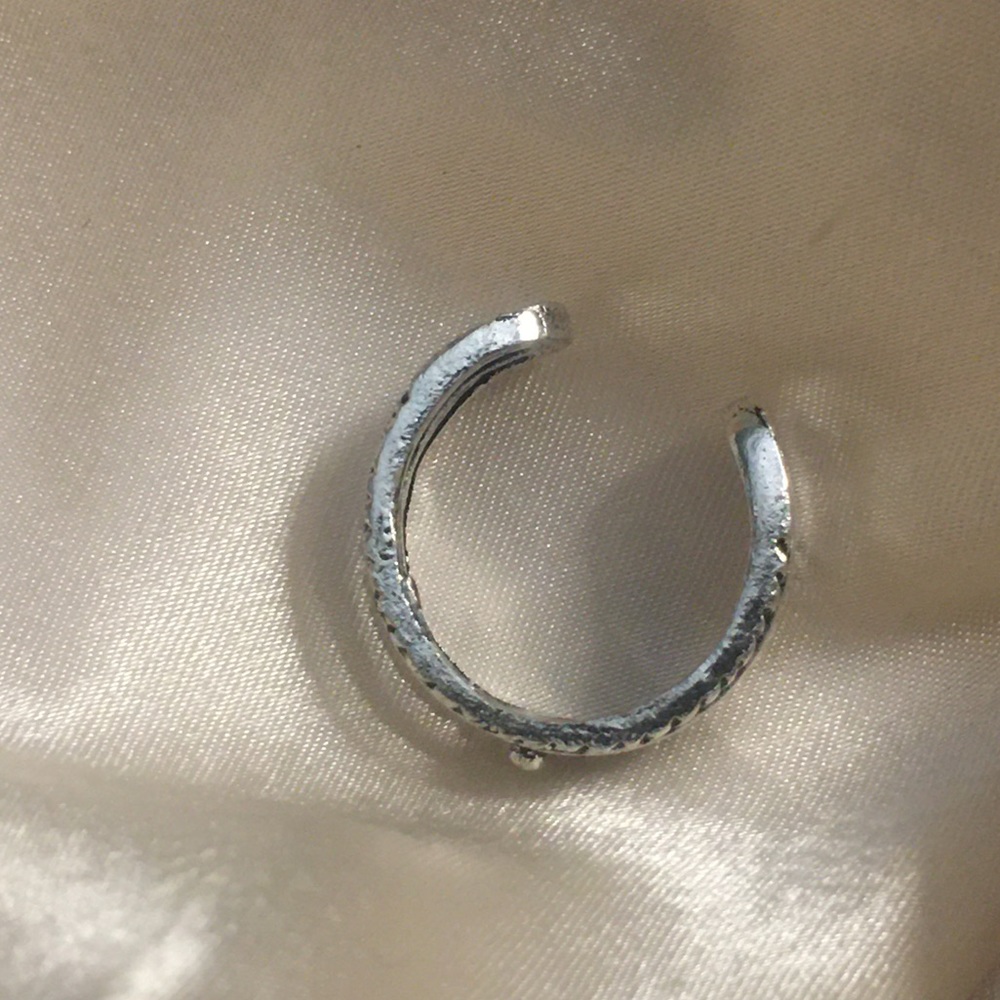 ❤️ 2 for $10 PRICE DROP 
Accented Double Rope adjustable toe ring - Picture 2 of 3